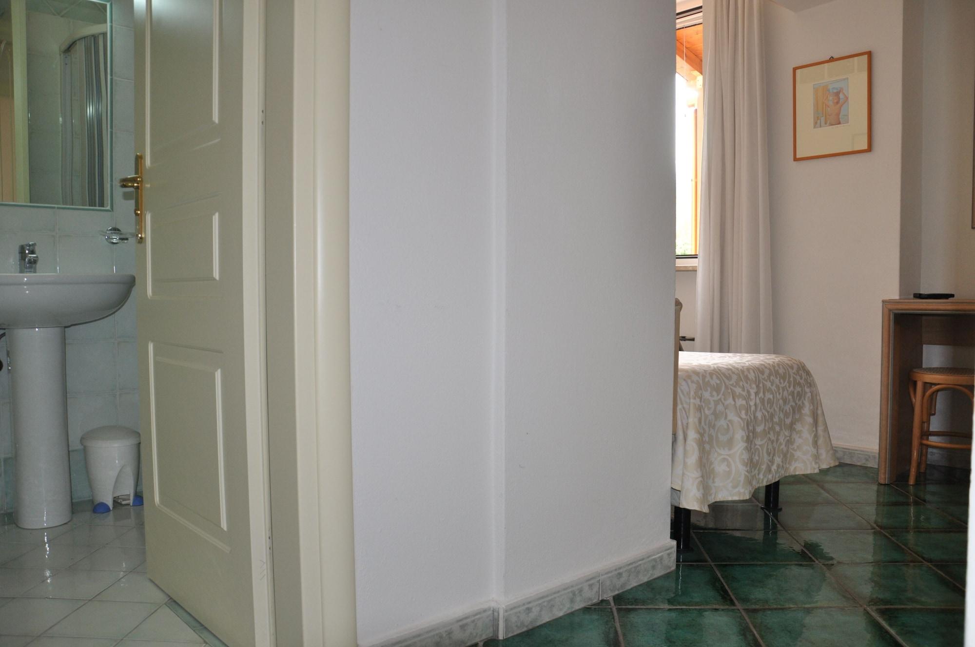 La Marticana 3* Ísquia