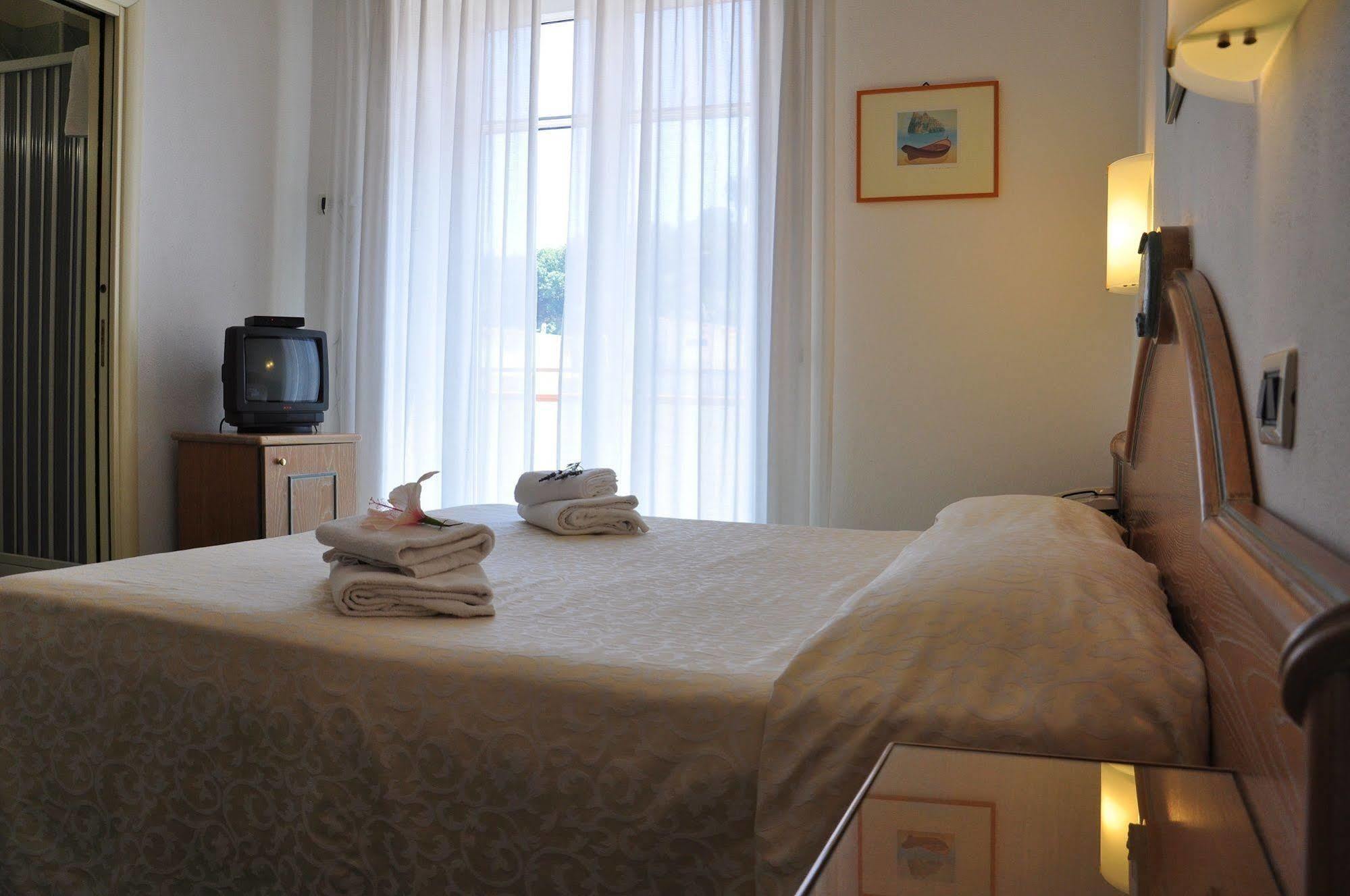 La Marticana 3* Ísquia