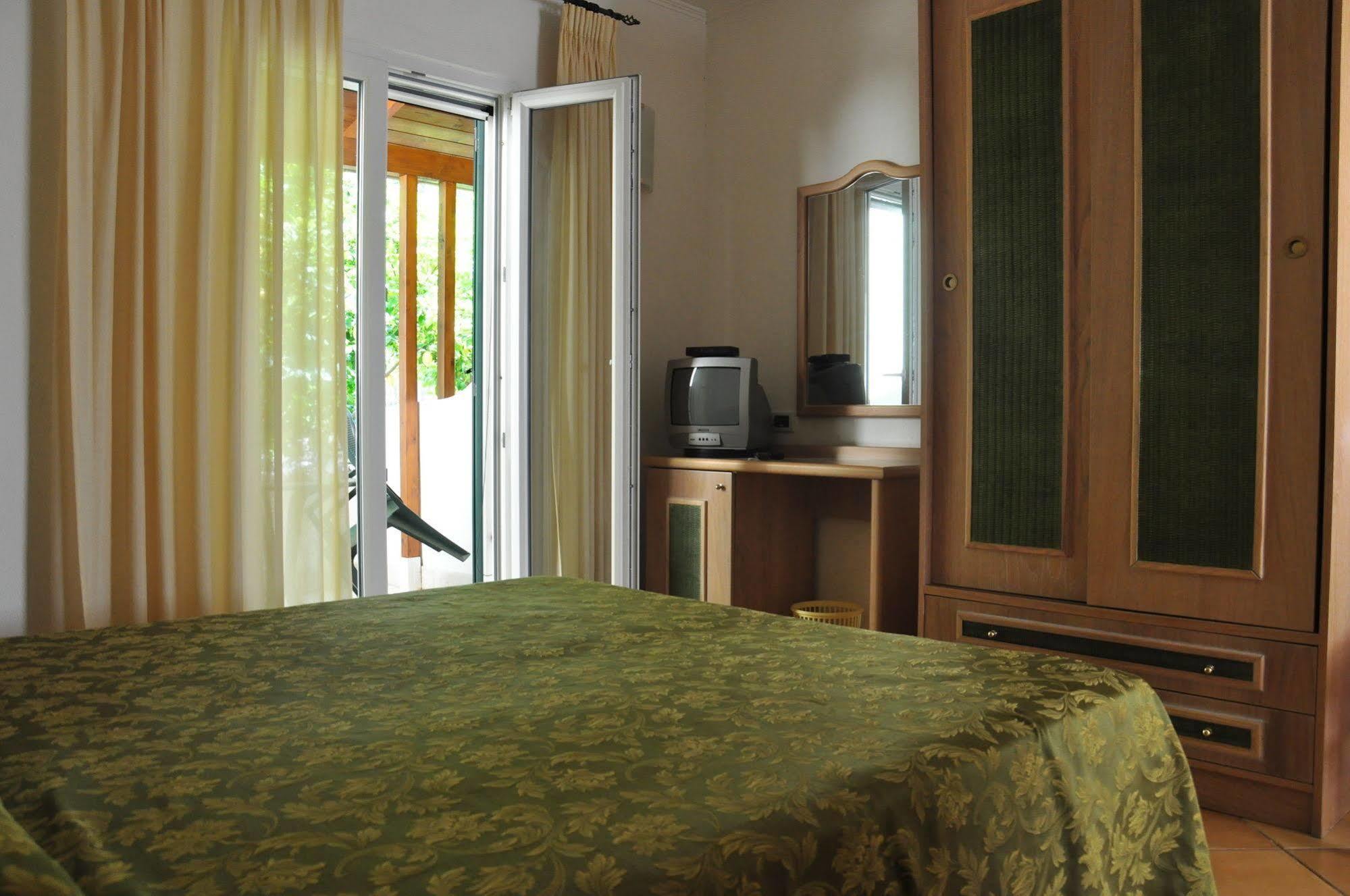 Hotel La Marticana Ísquia