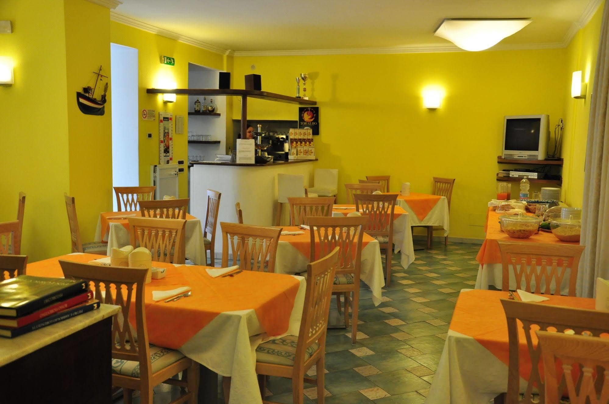 La Marticana Hotel 3*